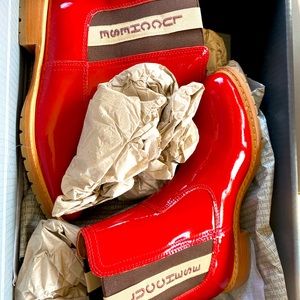 Luchesse Boots still in box